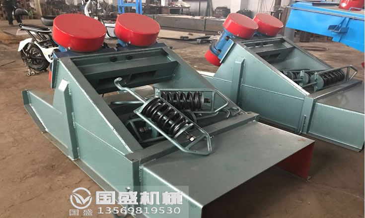 粉色网站视频入口仓壁振动器